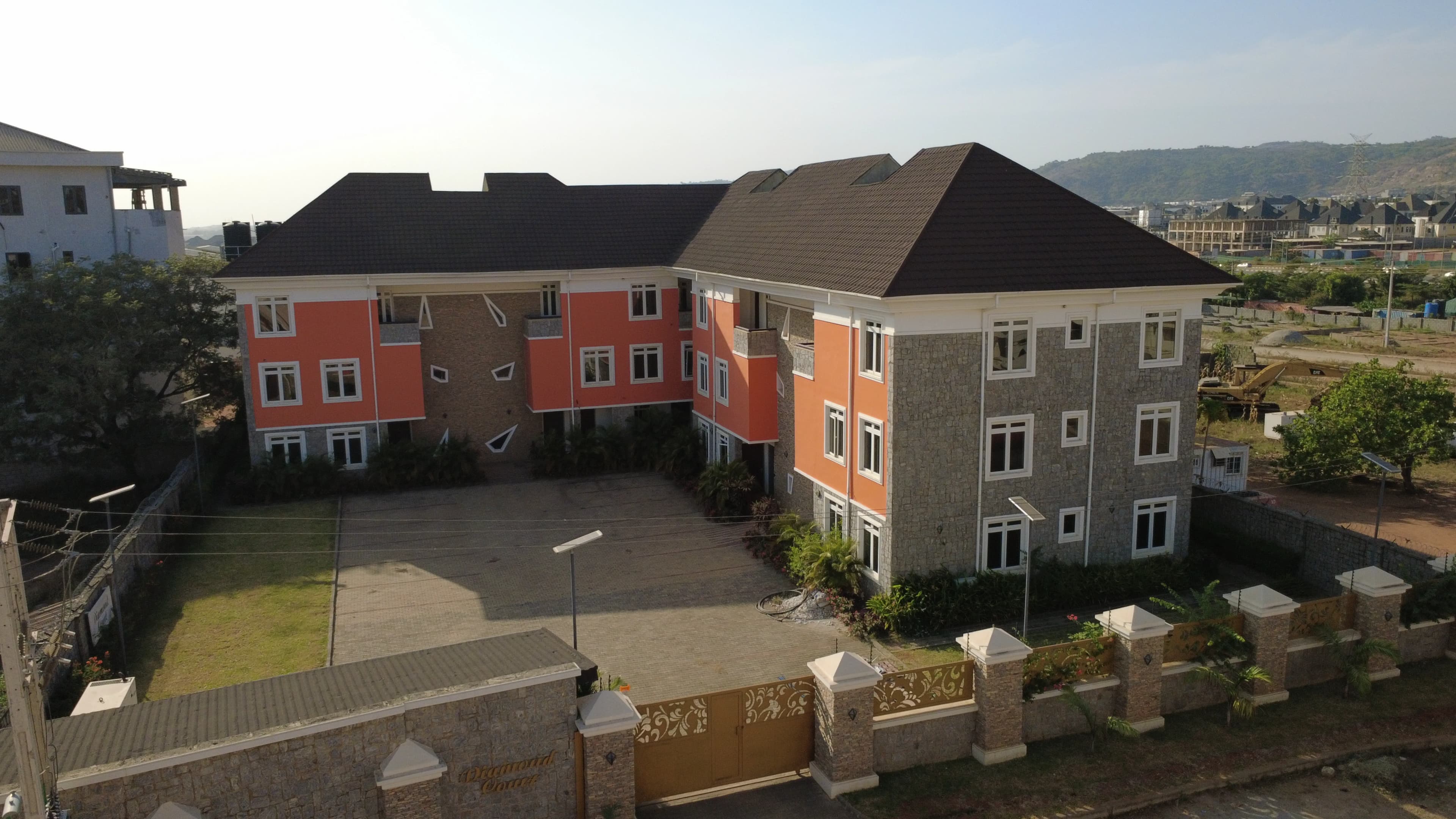 EL Mansur real estate development company building construction services